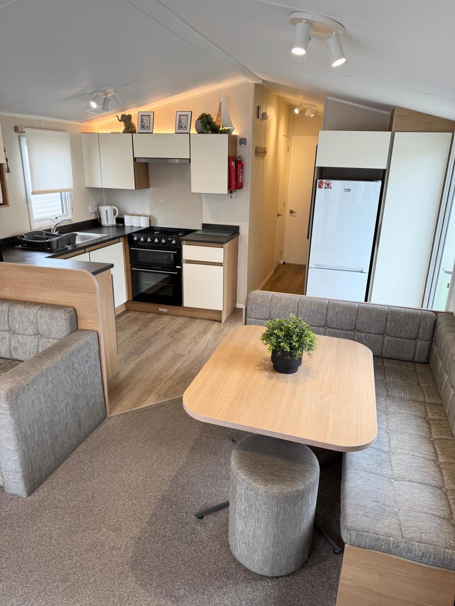 Oaken Caravan - Golden Sands Away Resorts Kinmel Bay 外观 照片