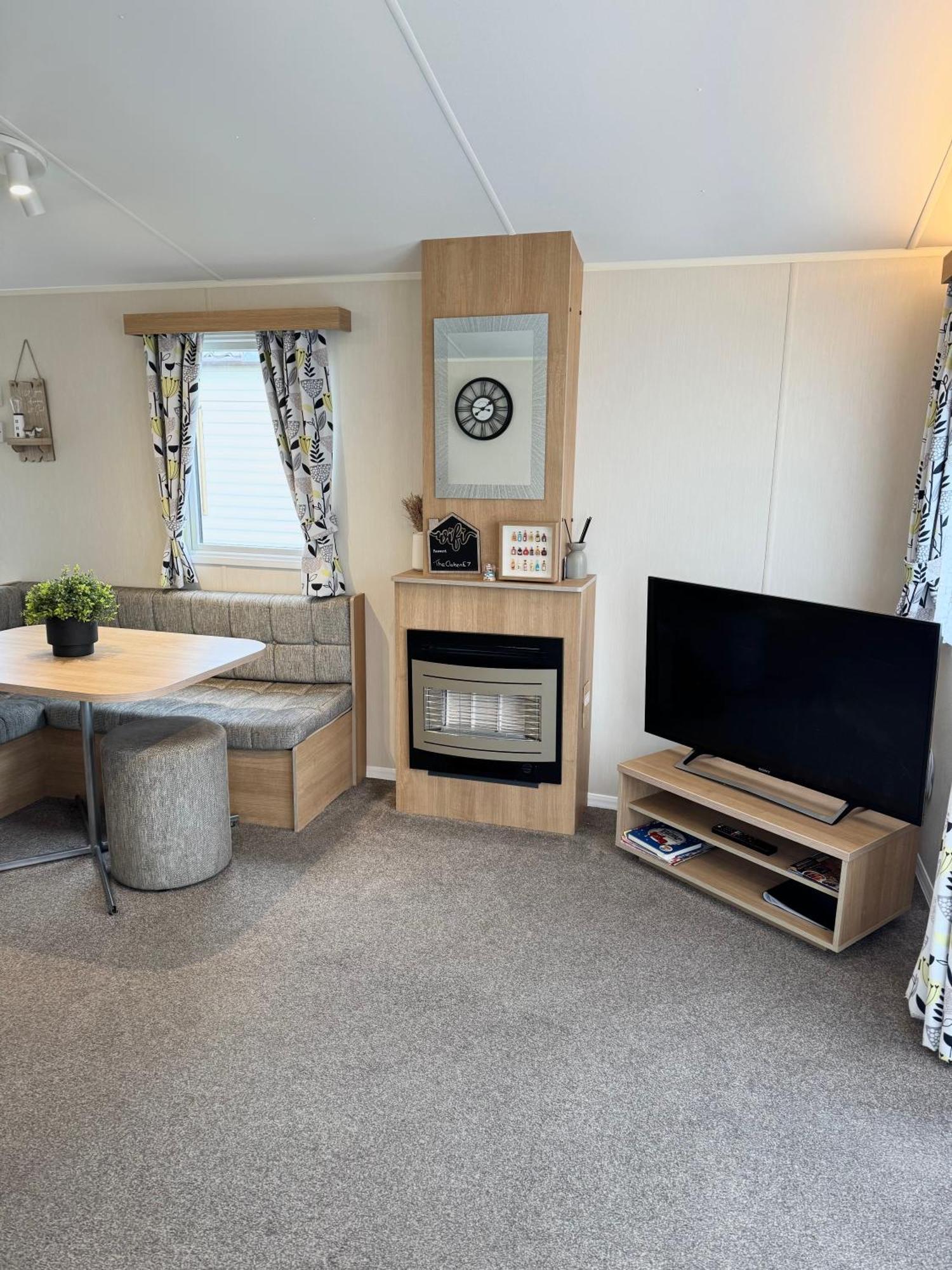 Oaken Caravan - Golden Sands Away Resorts Kinmel Bay 外观 照片
